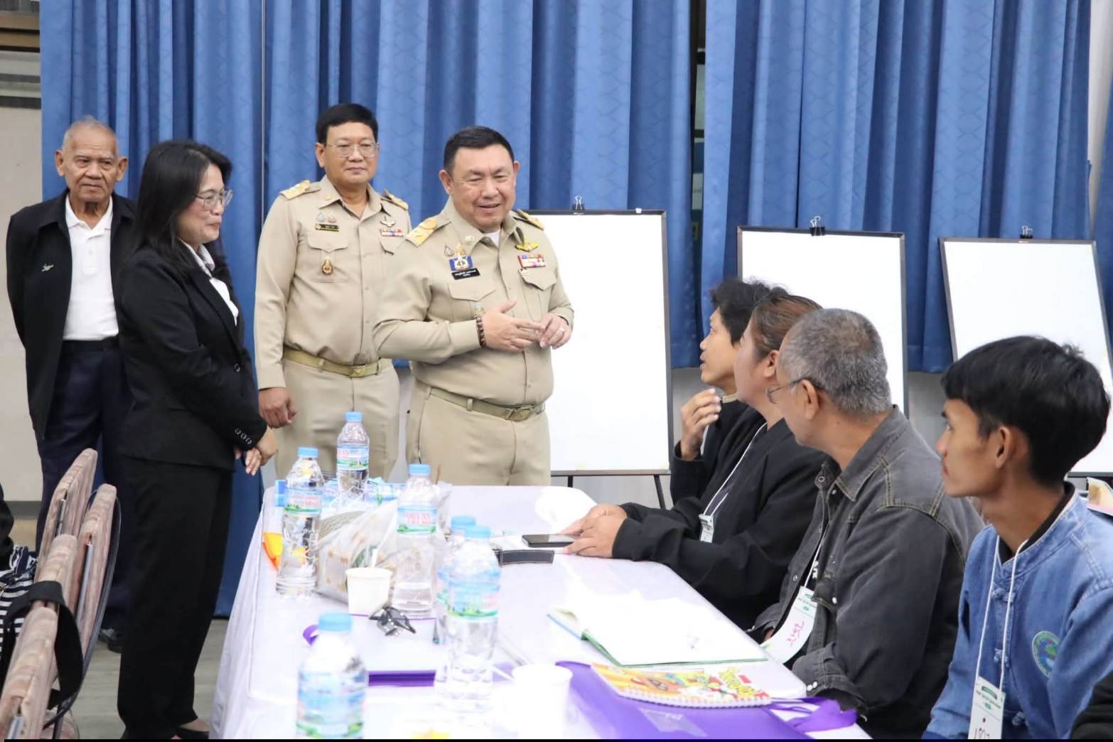 title - เลขาธิการสำนักงานการปฏิรูปที่ดินเพื่อเกษตรกรรม เป็นประธานในพิธีเปิดโครงการฝึกอบรมเชิงปฏิบัติการ หลักสูตร “รู้ปลูก รู้รักษา รู้คุณค่าของหญ้าแฝก” ระยะที่ 2 ภายใต้โครงการพัฒนาและรณรงค์การใช้หญ้าแฝกอันเนื่องมาจากพระราชดำริ ประจำปีงบประมาณ พ.ศ. 2569 ณ ศูนย์ส่งเสริมและพัฒนาอาชีพเสริมนอกภาคการเกษตร (ศพส.)